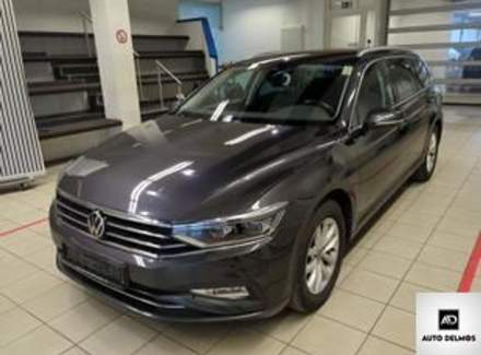 Volkswagen - Passat