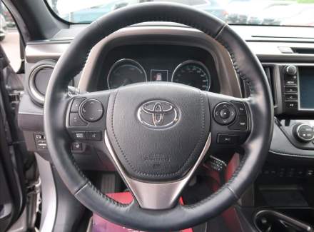Toyota - RAV 4