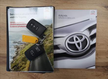 Toyota - RAV 4