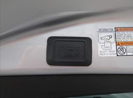 Toyota - RAV 4