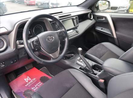 Toyota - RAV 4