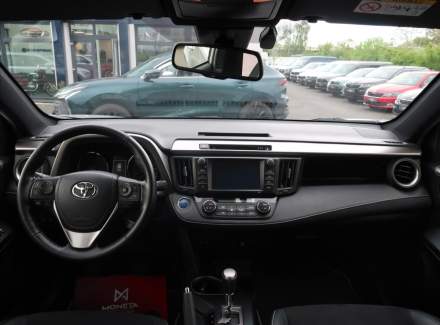 Toyota - RAV 4