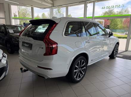Volvo - XC90