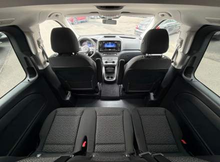 Mercedes-Benz - Vito