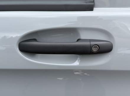 Mercedes-Benz - Vito