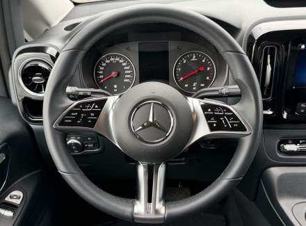 Mercedes-Benz - Vito