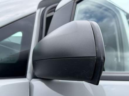 Mercedes-Benz - Vito