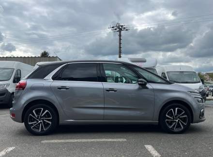 Citroën - C4
