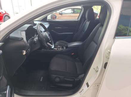 Mazda - CX-30
