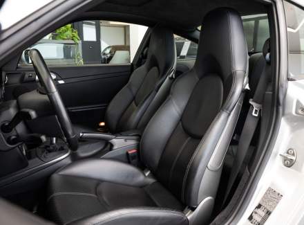 Porsche - 911