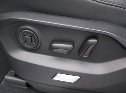 Volkswagen - Touareg