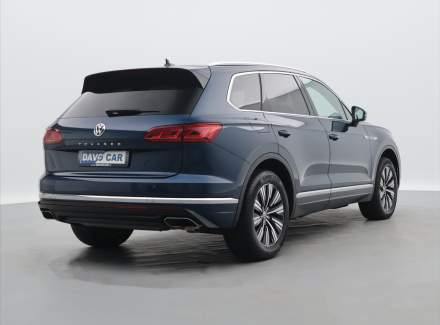Volkswagen - Touareg