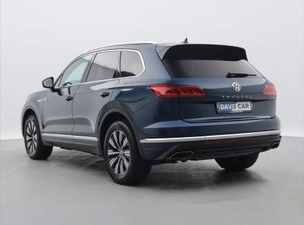 Volkswagen - Touareg