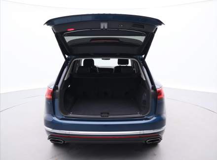 Volkswagen - Touareg