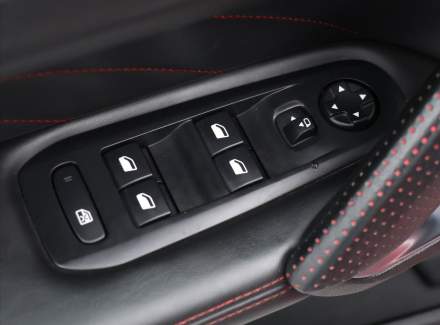 Peugeot - 308