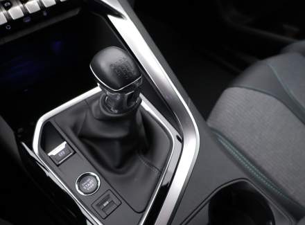 Peugeot - 5008