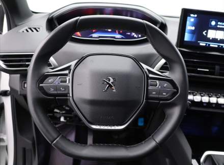 Peugeot - 5008