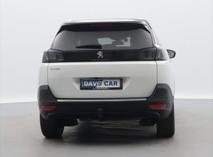Peugeot - 5008