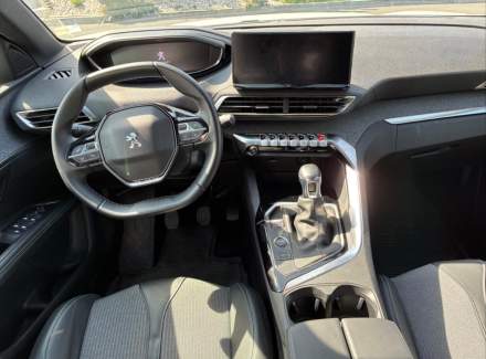 Peugeot - 5008