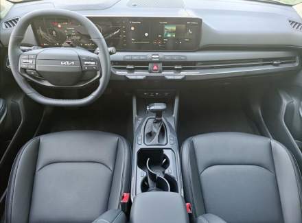 Kia - K4