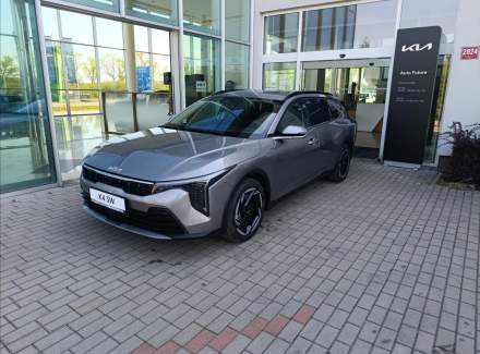 Kia - K4