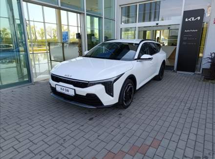 Kia - Avella