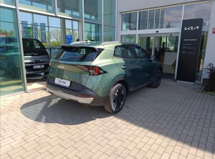 Kia - Avella