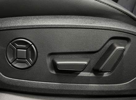 Audi - A6