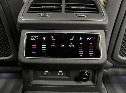 Audi - A6