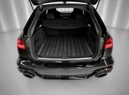 Audi - RS 6