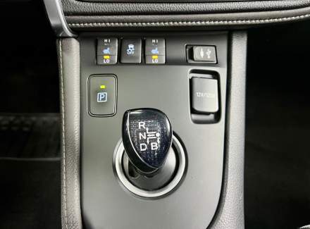 Toyota - Auris