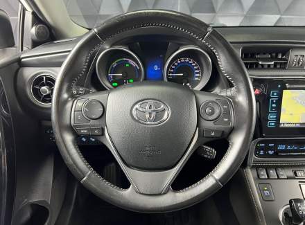 Toyota - Auris