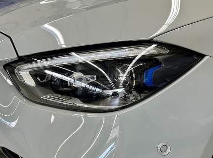 Mercedes-Benz - C-class