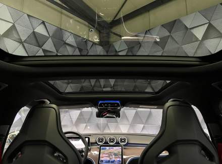 Mercedes-Benz - C-class