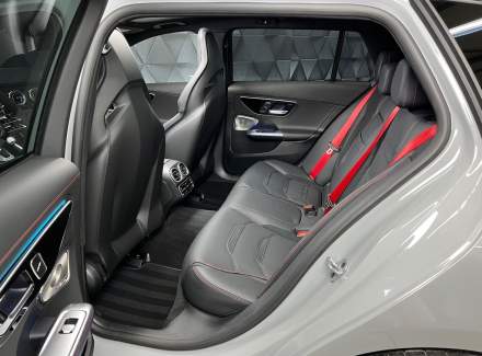 Mercedes-Benz - C-class
