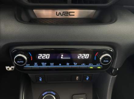 Toyota - Yaris