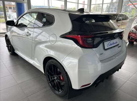Toyota - Yaris