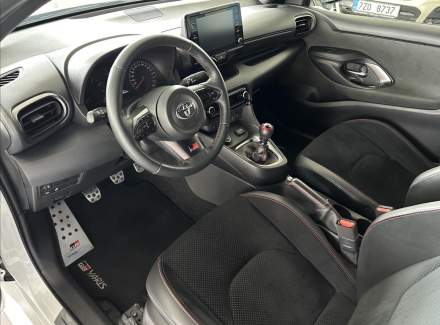 Toyota - Yaris