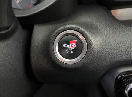 Toyota - Yaris
