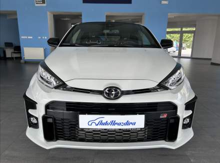 Toyota - Yaris