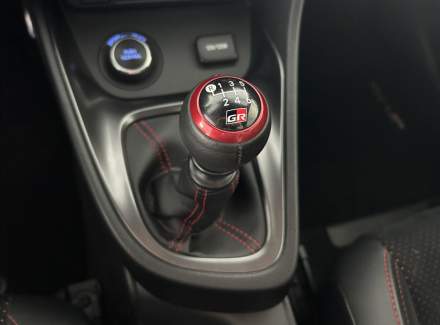 Toyota - Yaris