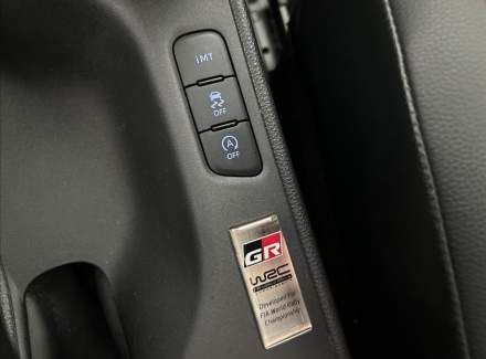 Toyota - Yaris