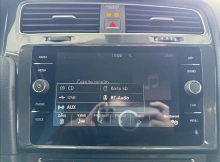 Volkswagen - Golf