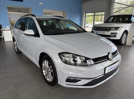Volkswagen - Golf