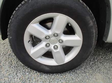 Toyota - RAV 4
