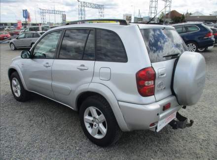 Toyota - RAV 4