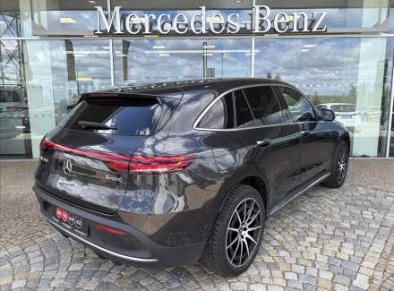 Mercedes-Benz - EQC