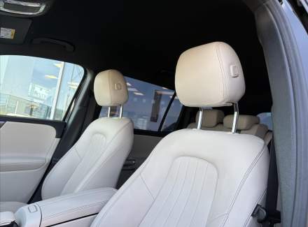 Mercedes-Benz - GLB