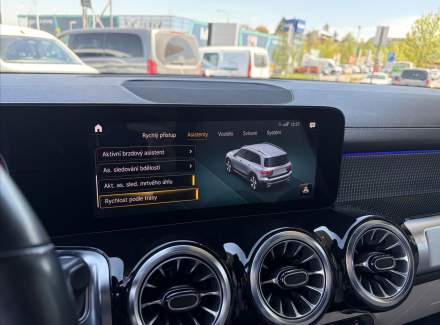 Mercedes-Benz - GLB