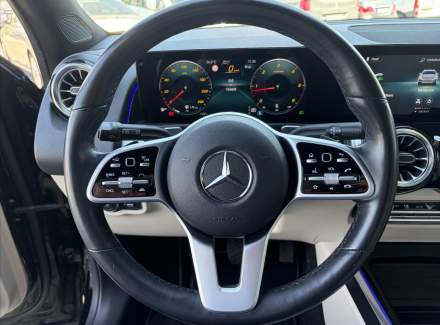 Mercedes-Benz - GLB
